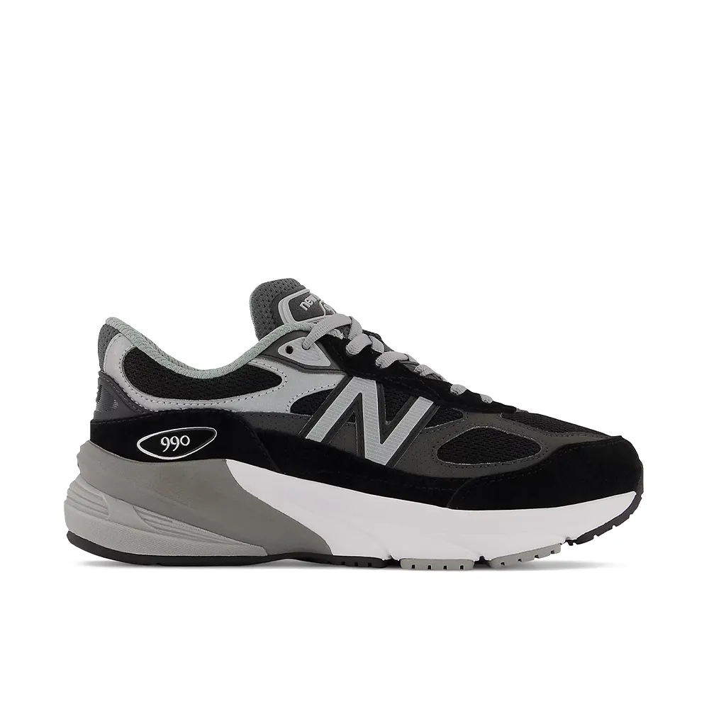 990 v6 GS 'Black White'