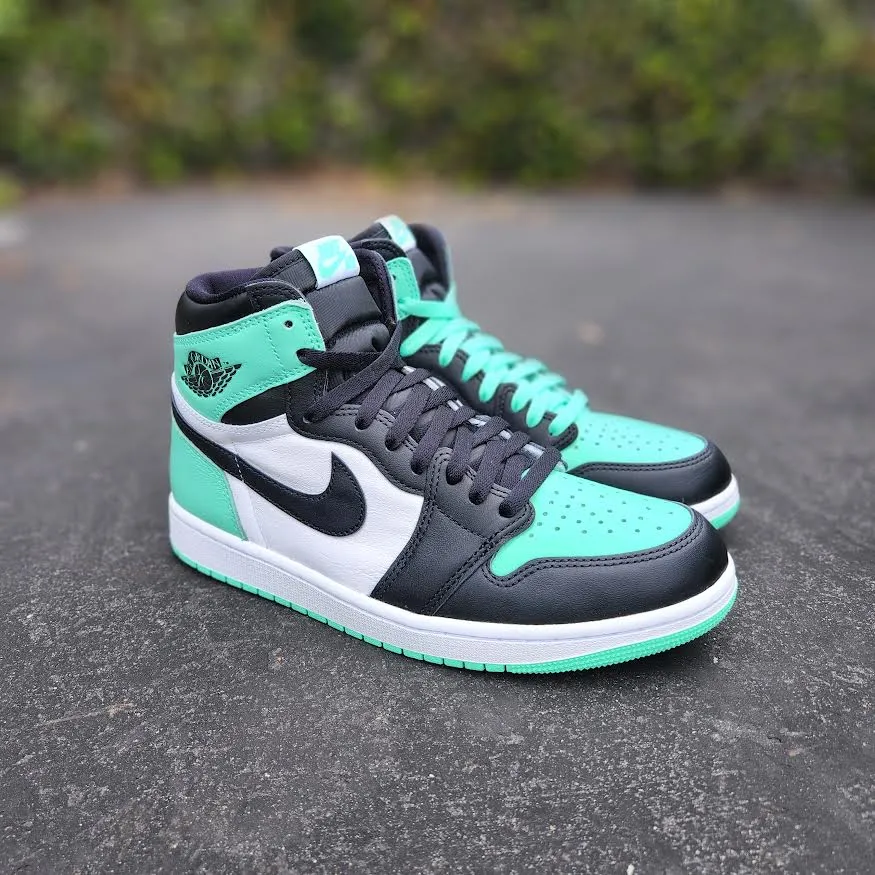 Air Jordan 1 Retro High OG 'GREEN GLOW WORM'