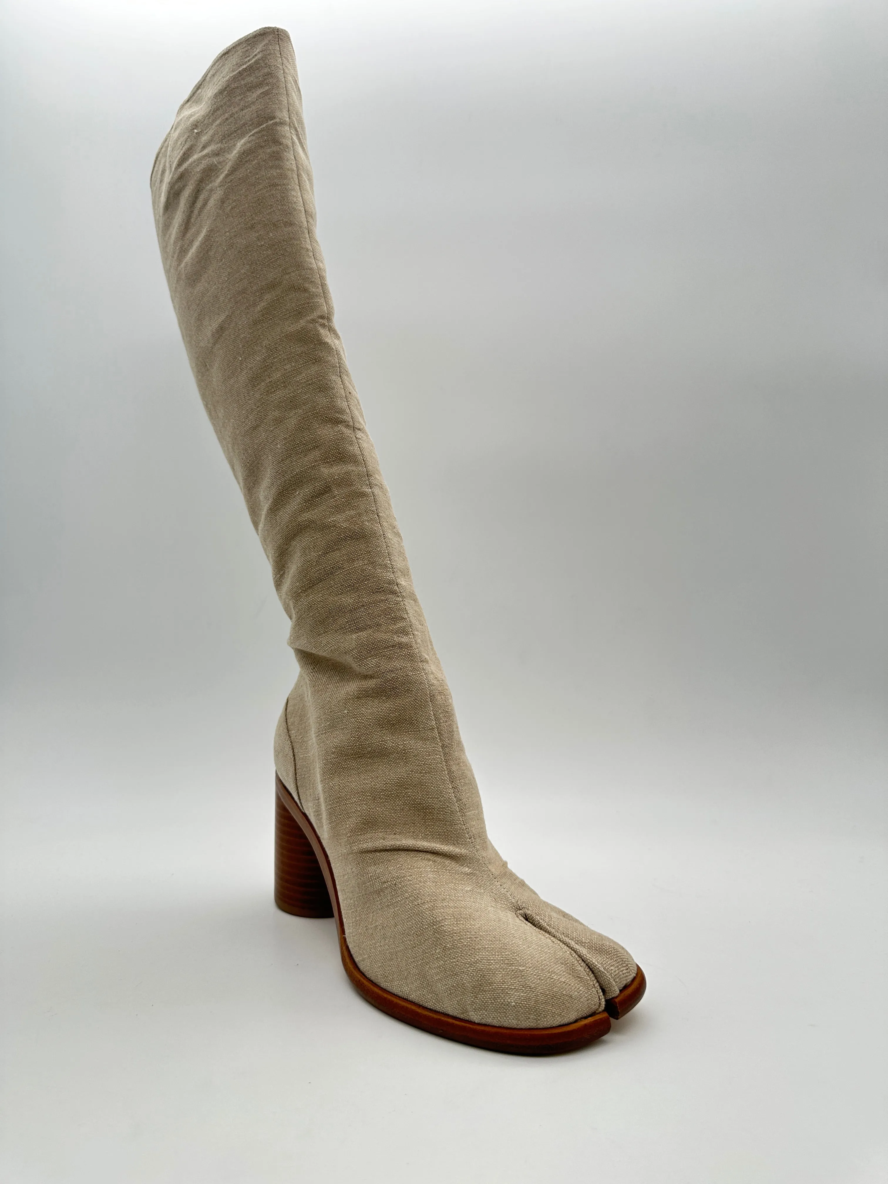 Beige Tabi Boots