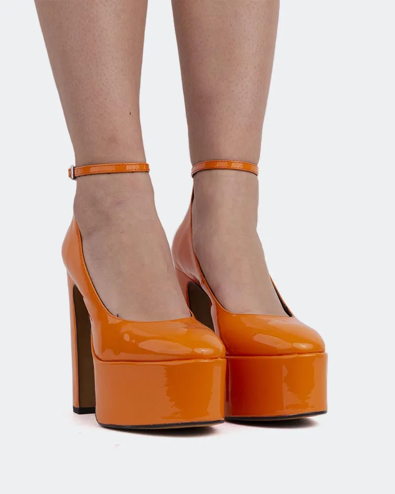 Boneca Orange Patent