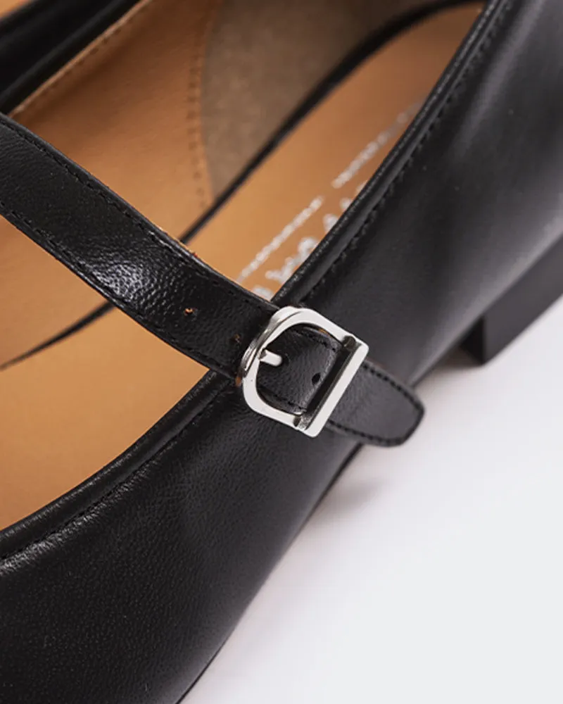 Causeway Black Leather