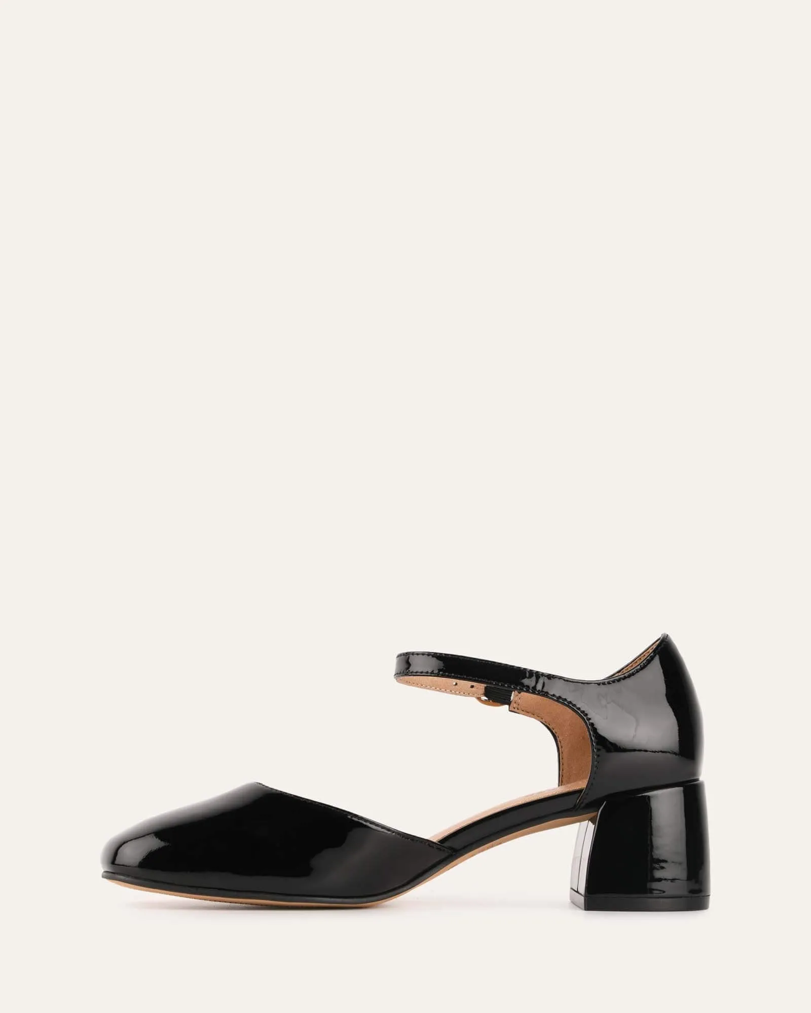 JANET LOW HEELS BLACK PATENT