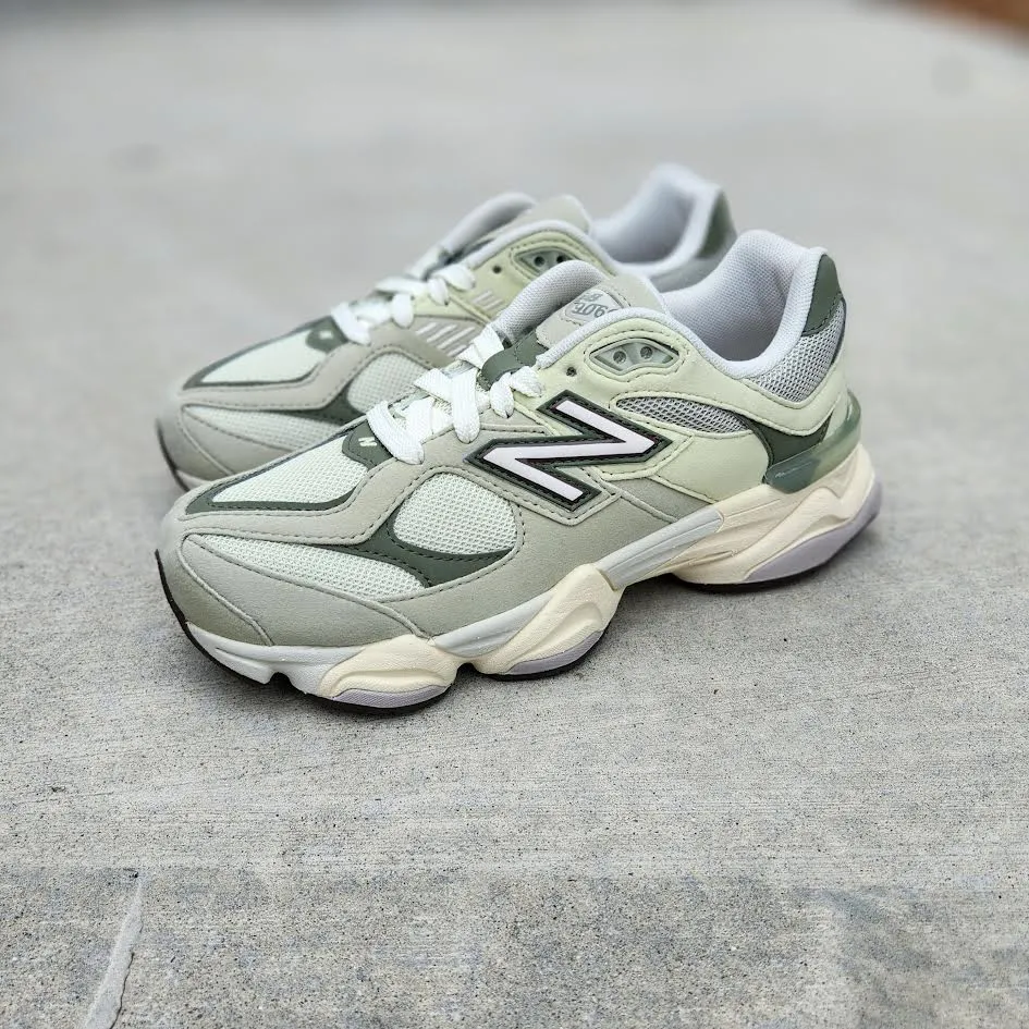 NEW BALANCE 9060 VERT VERT